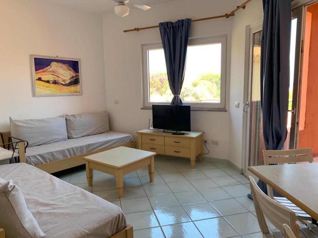 Cala Rossa Apartment *