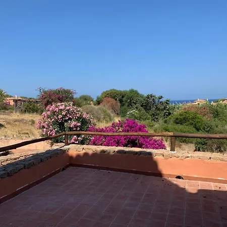 Residence Cala Rossa Isola Rossa Buitenkant foto