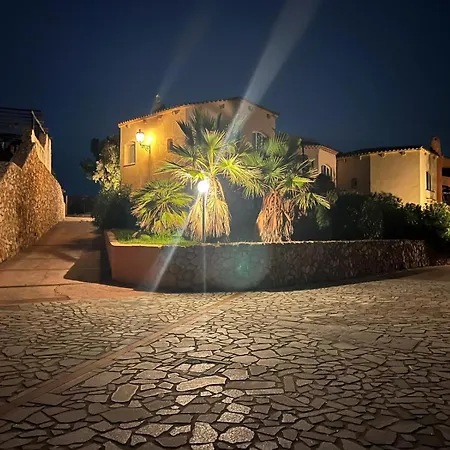 Residence Cala Rossa Isola Rossa Buitenkant foto