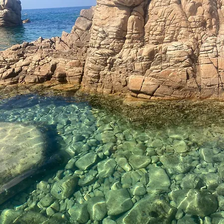 Residence Cala Rossa Isola Rossa Buitenkant foto